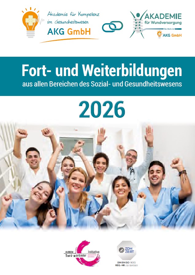 Broschüre Fort- und Weiterbildungsangebote 2023 der AKG GmbH